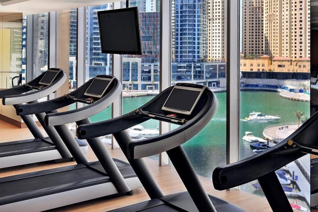 Jw Marriott Hotel Marina Residence دبي المظهر الخارجي الصورة